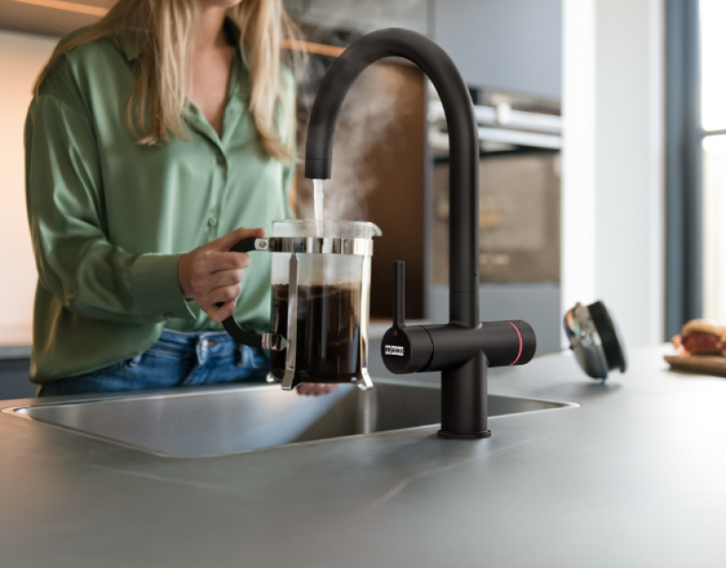 Franke Maris water hub 7L boiler 3-1 met Touch electronische kokend water kraan mat zwart met waterhub mengset 1208967855