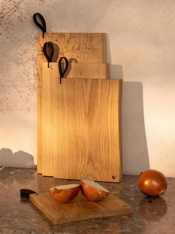 Woodsea Chop-Chop Oak M - Eikenhouten Snijplank 35x24cm met lederen handvat 1208971540